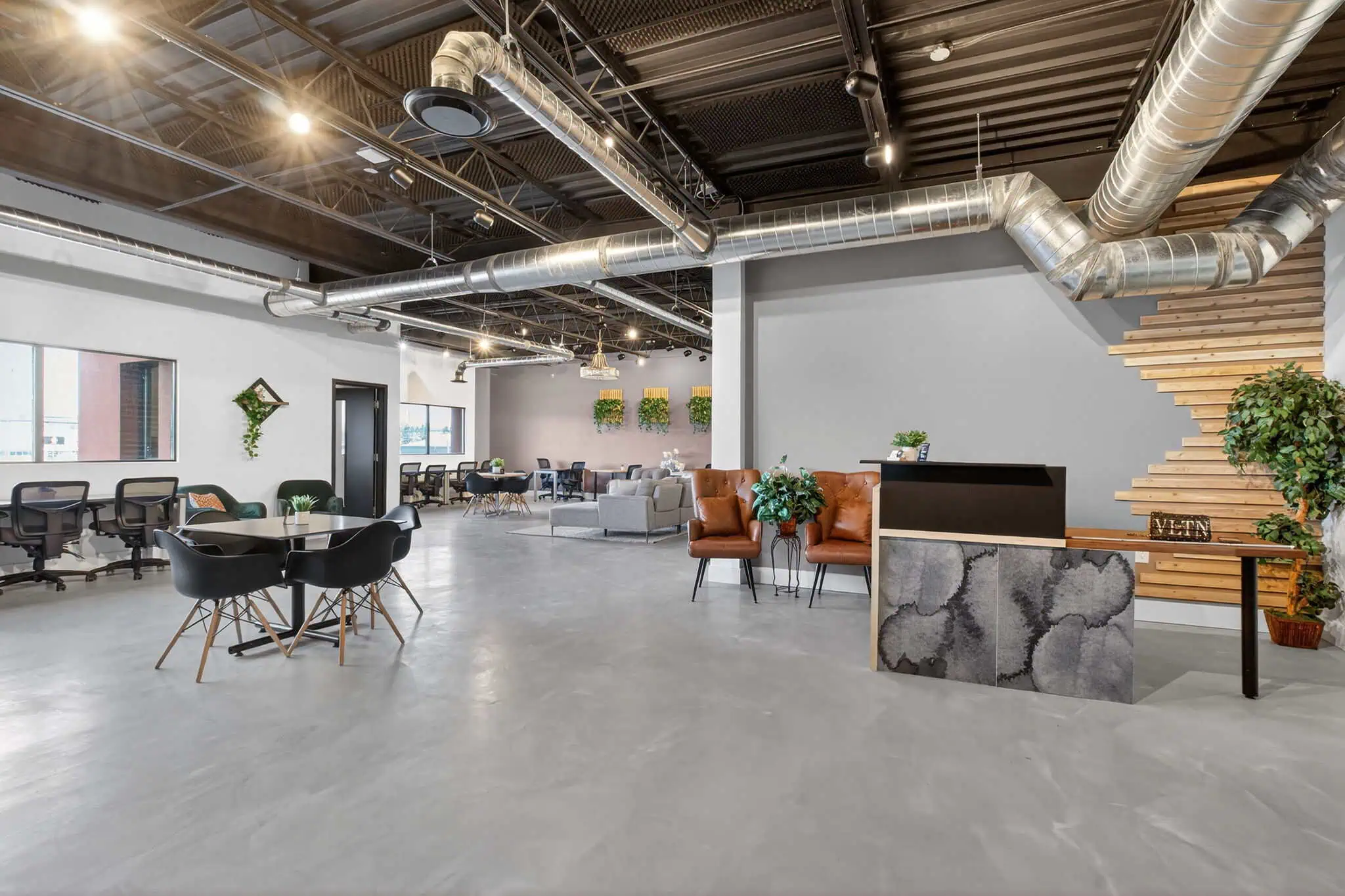 Loft 331 coworking space image 3